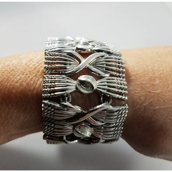 Vintage Coro Pegasus Wide Silver Tone Link Bracelet Mid Century Modern 1950s - Picture 9 of 10